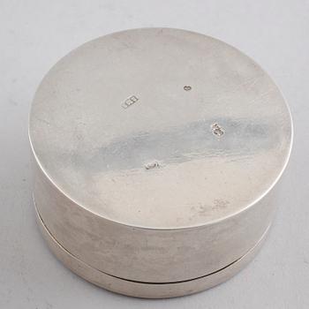 A silver box made by Johan Malmstedt in Gothenburg, 1809. Weight 145 gram.