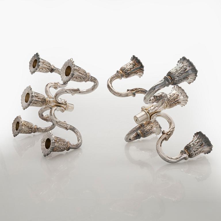 A pair of silver candelabra, Auran Kultaseppä, Turku 1982-83.