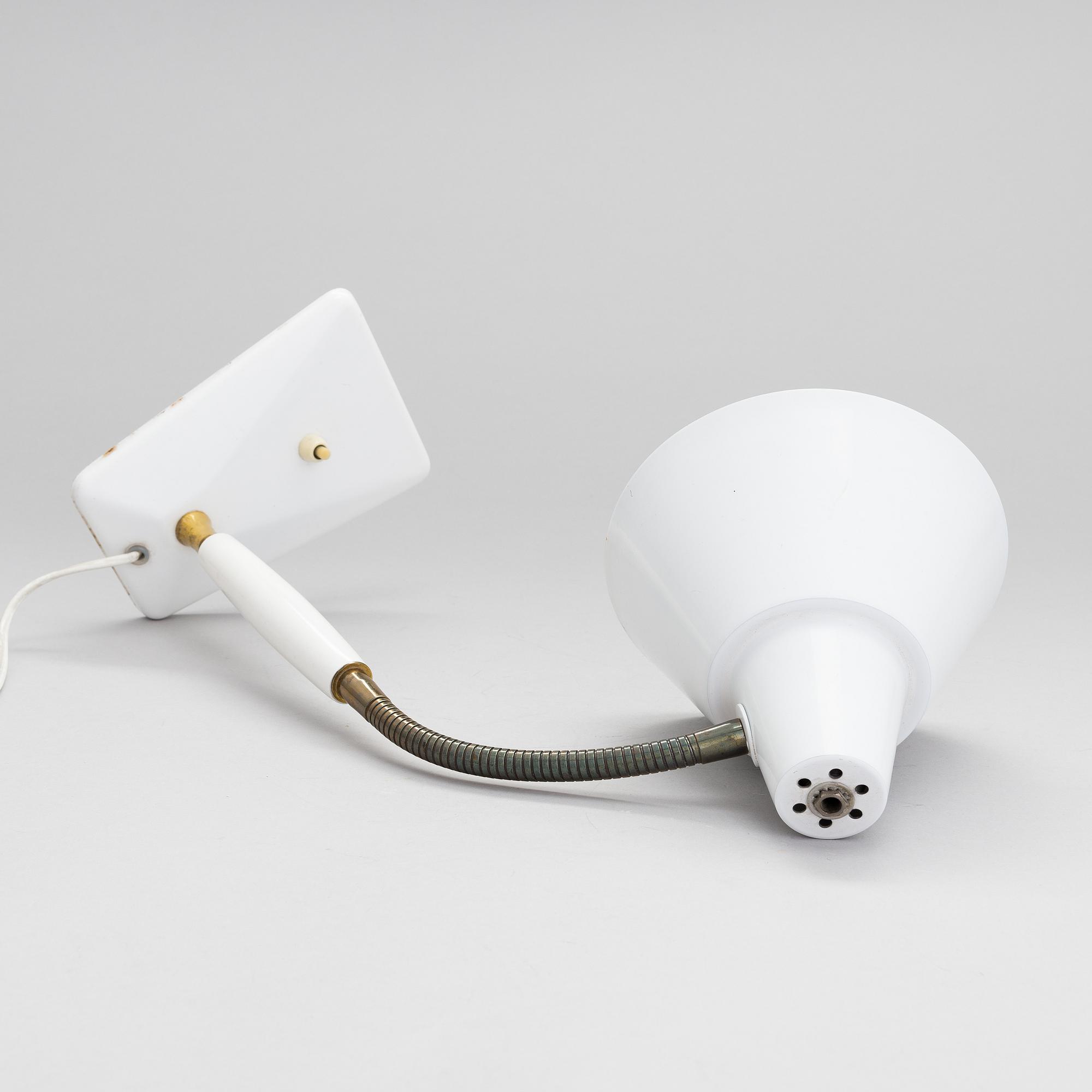 BORDSLAMPA, modell 24120, Valinte, 1900-talets mitt.