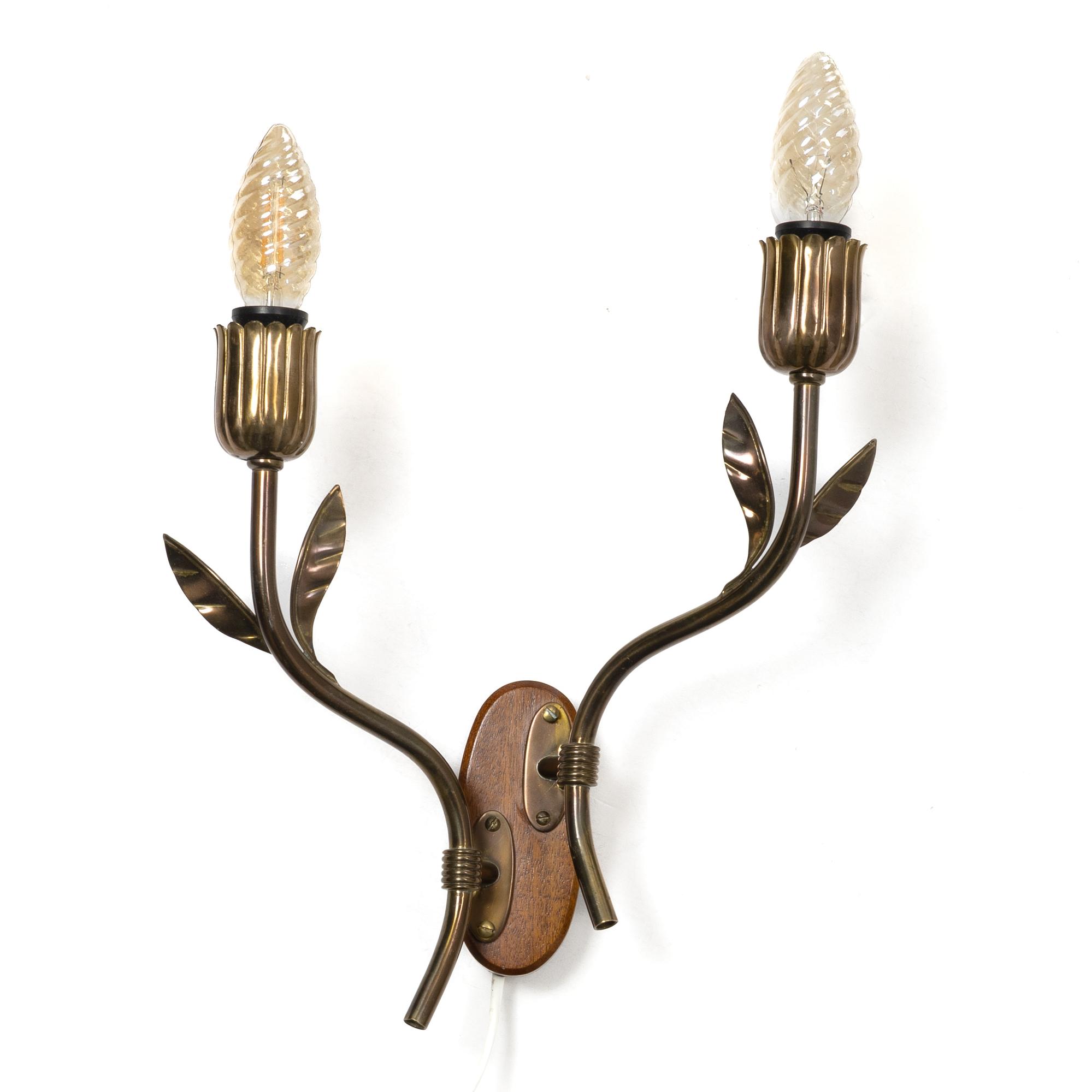 Harald Notini, a wall lamp, Arvid Böhlmarks Lampfabrik, Stockholm, 1950s.