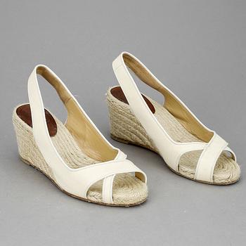 ESPADRILLOS, Christian Louboutin.