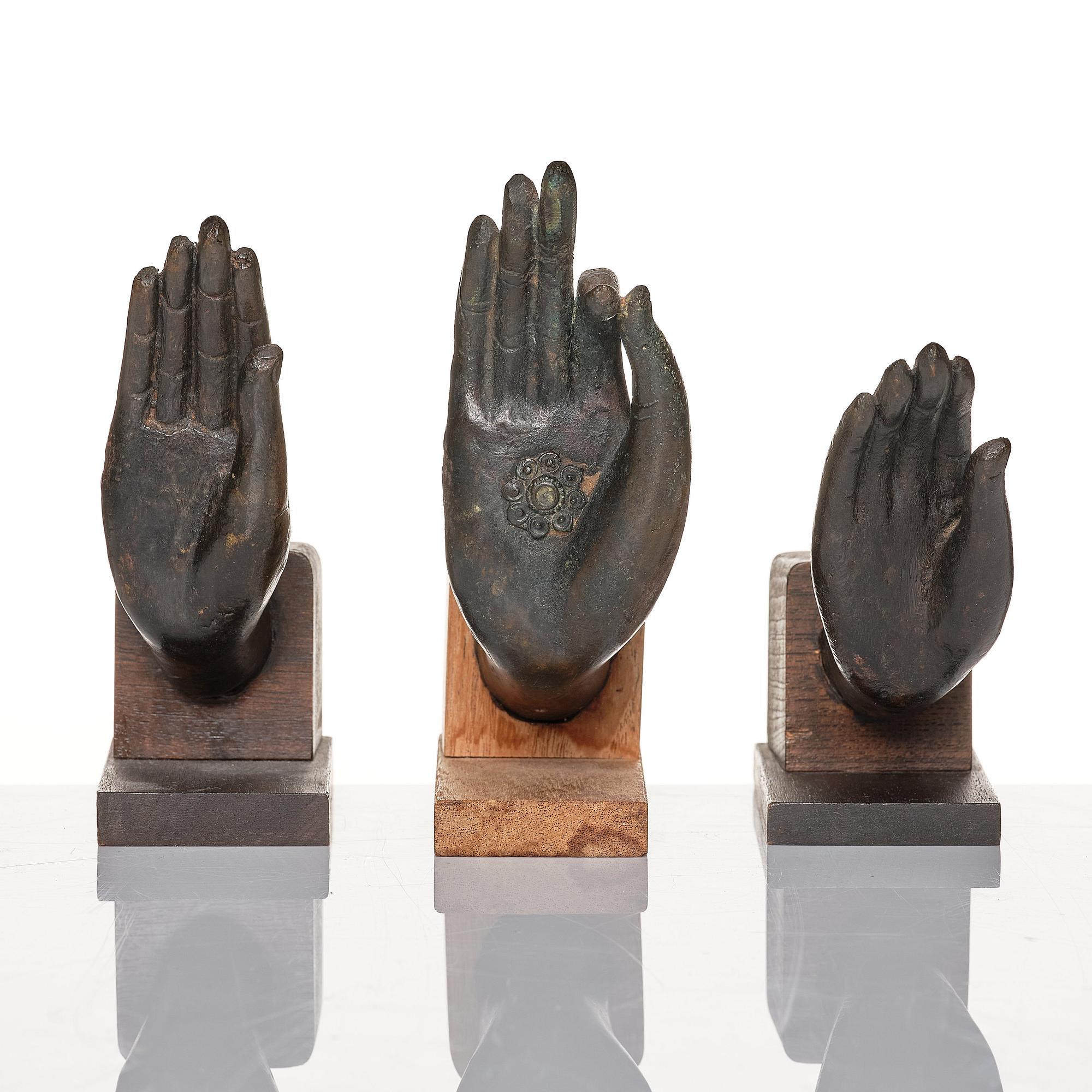Buddhistiska handställningar, brons. Thailand, 18/1900-tal.