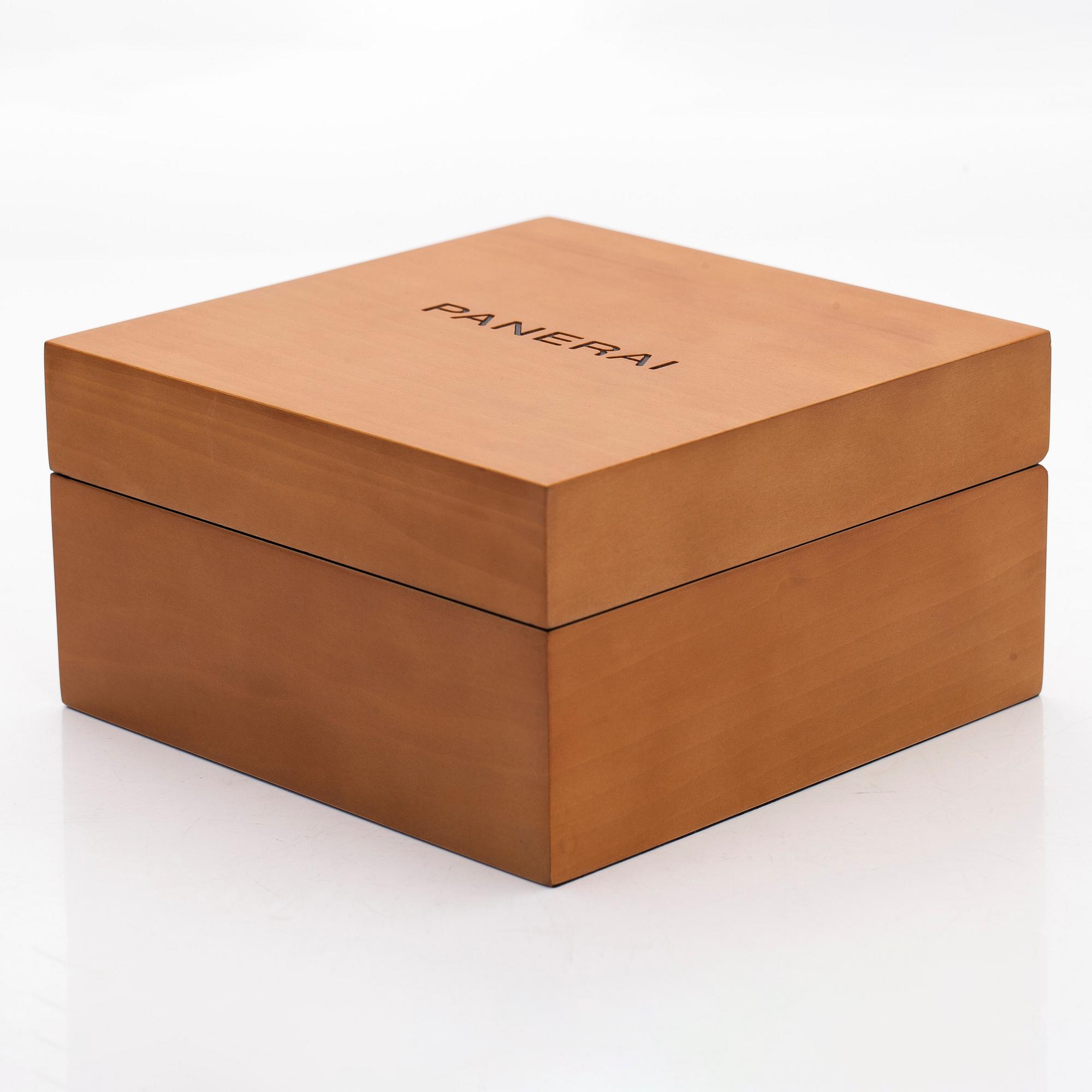 Panerai, Luminor Due, rannekello, 38 mm.