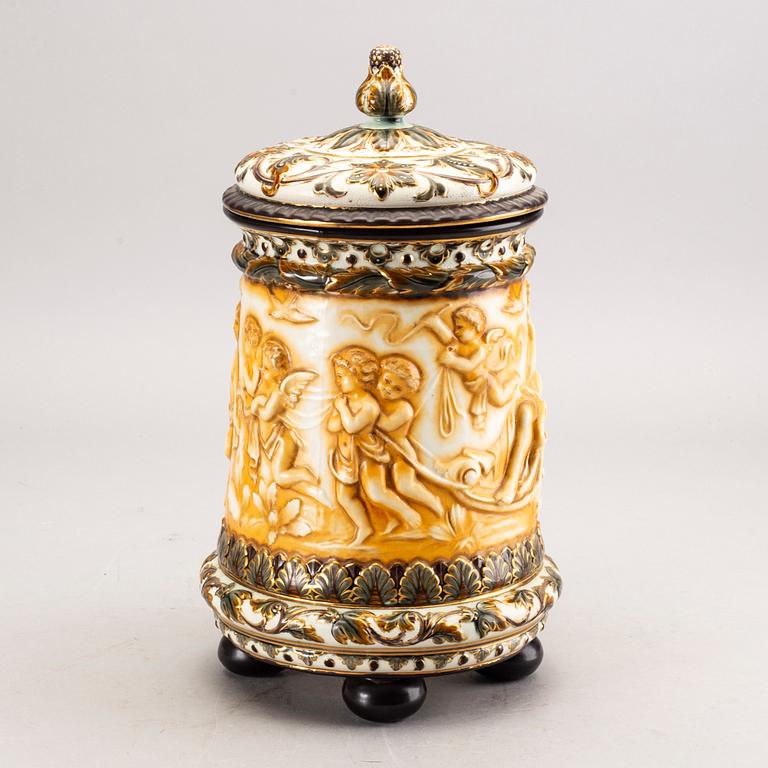 A Rörstrand majolica jug around 1900.
