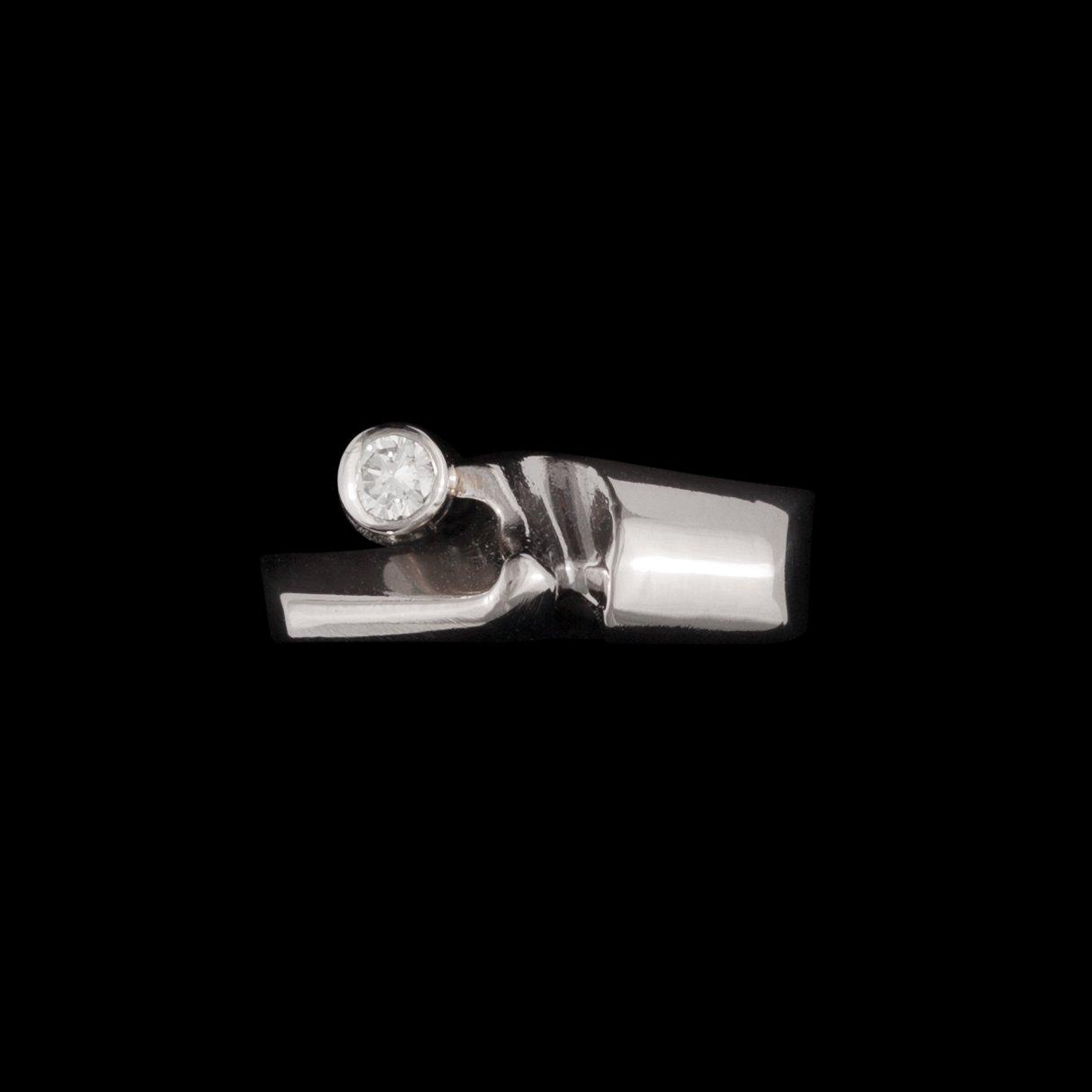Björn Weckström, A RING "Nebo" platin, brilliant cut diamond 0,10 ct. Lapponia 1982.