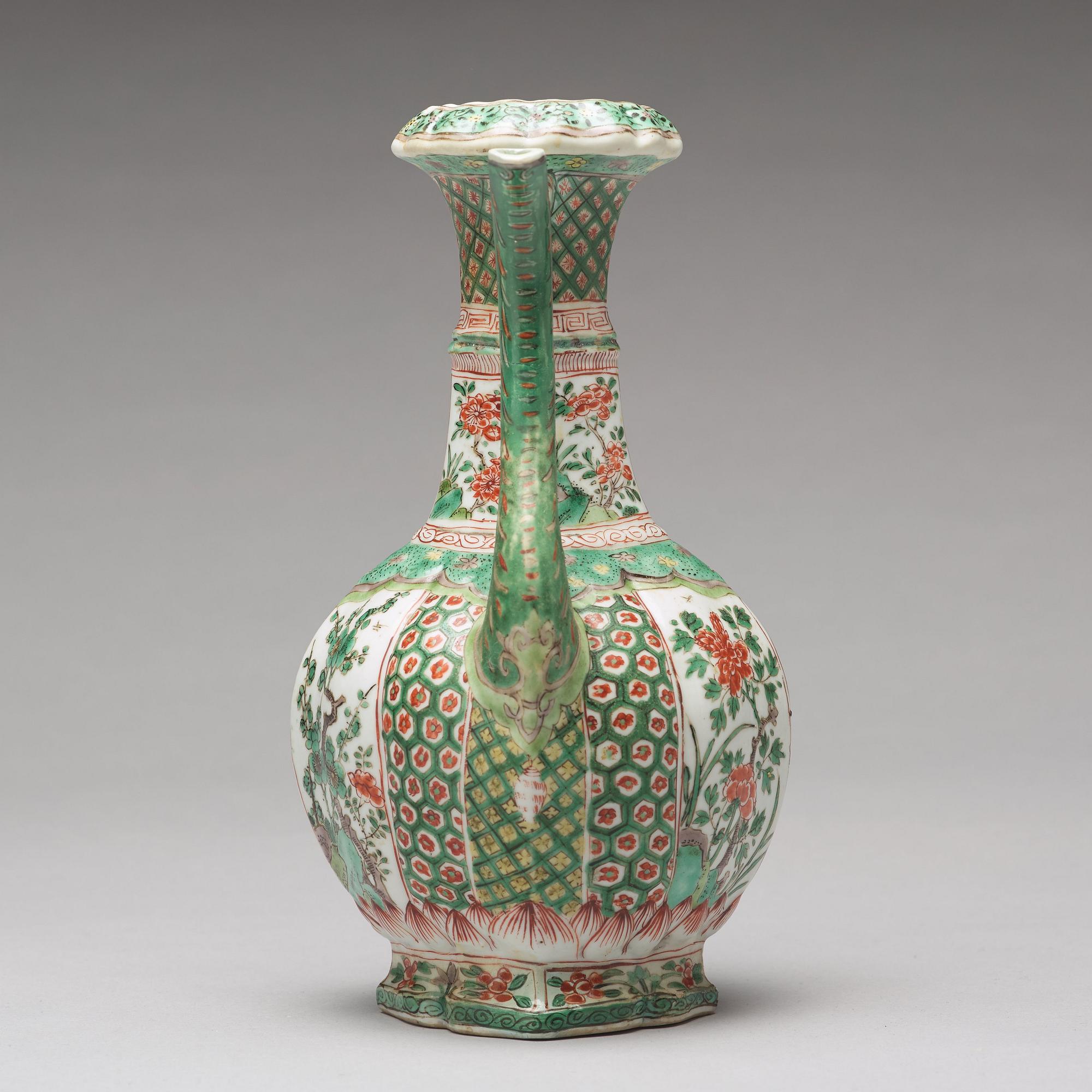 KANNA, porslin, Qingdynastin, Kangxi (1662-1722).