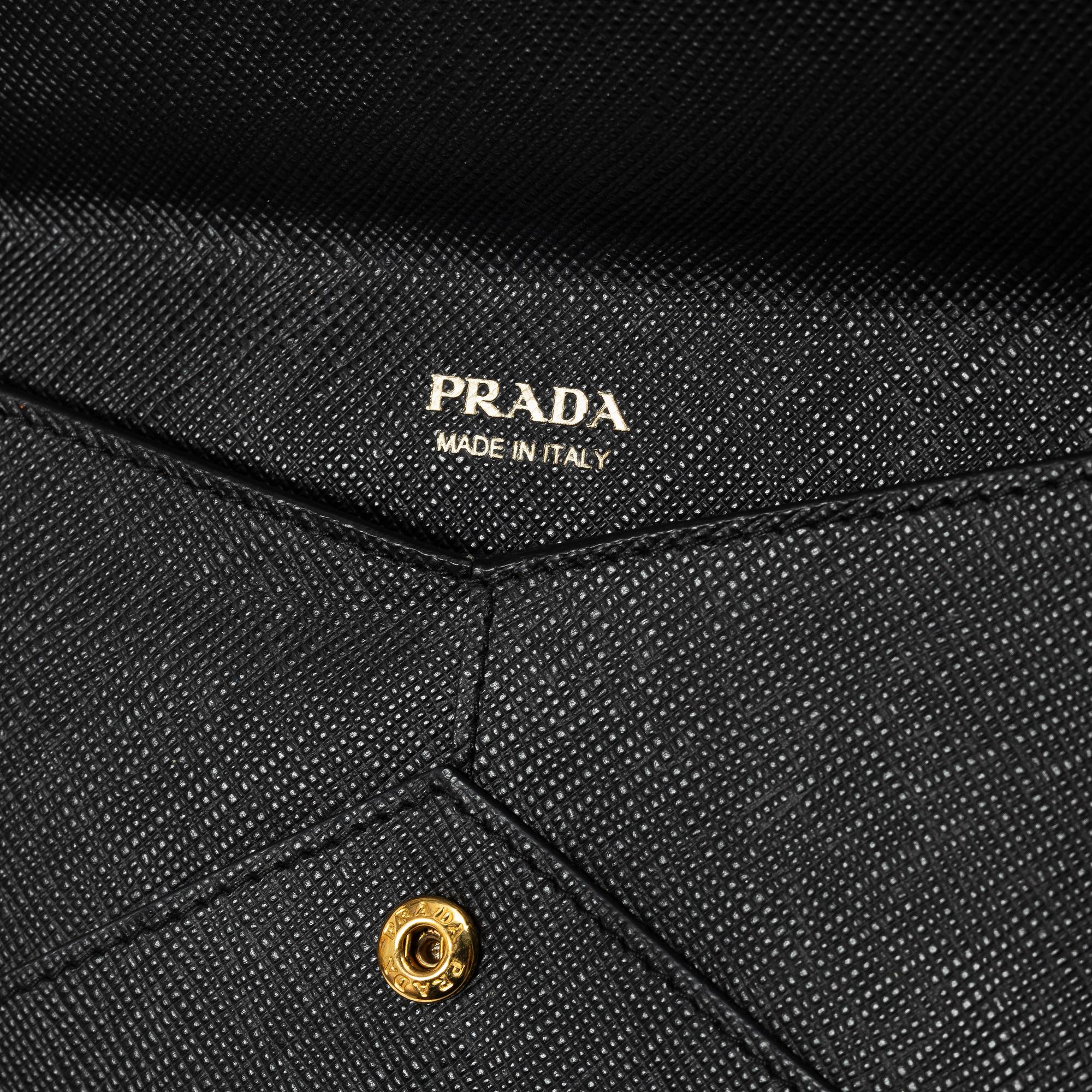 Prada, wallet/ clutch,