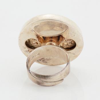 A Jorma Laine ring in silver.