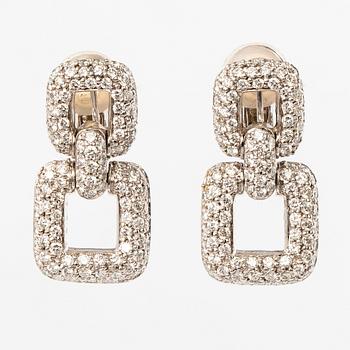 A pair of 18K white gold earrings with 230 brilliant cut diamonds, ca. 4.07 ct in total.