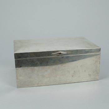 SKRIN, silver, otydlig mästarstämpel, Kristianstad 1917.