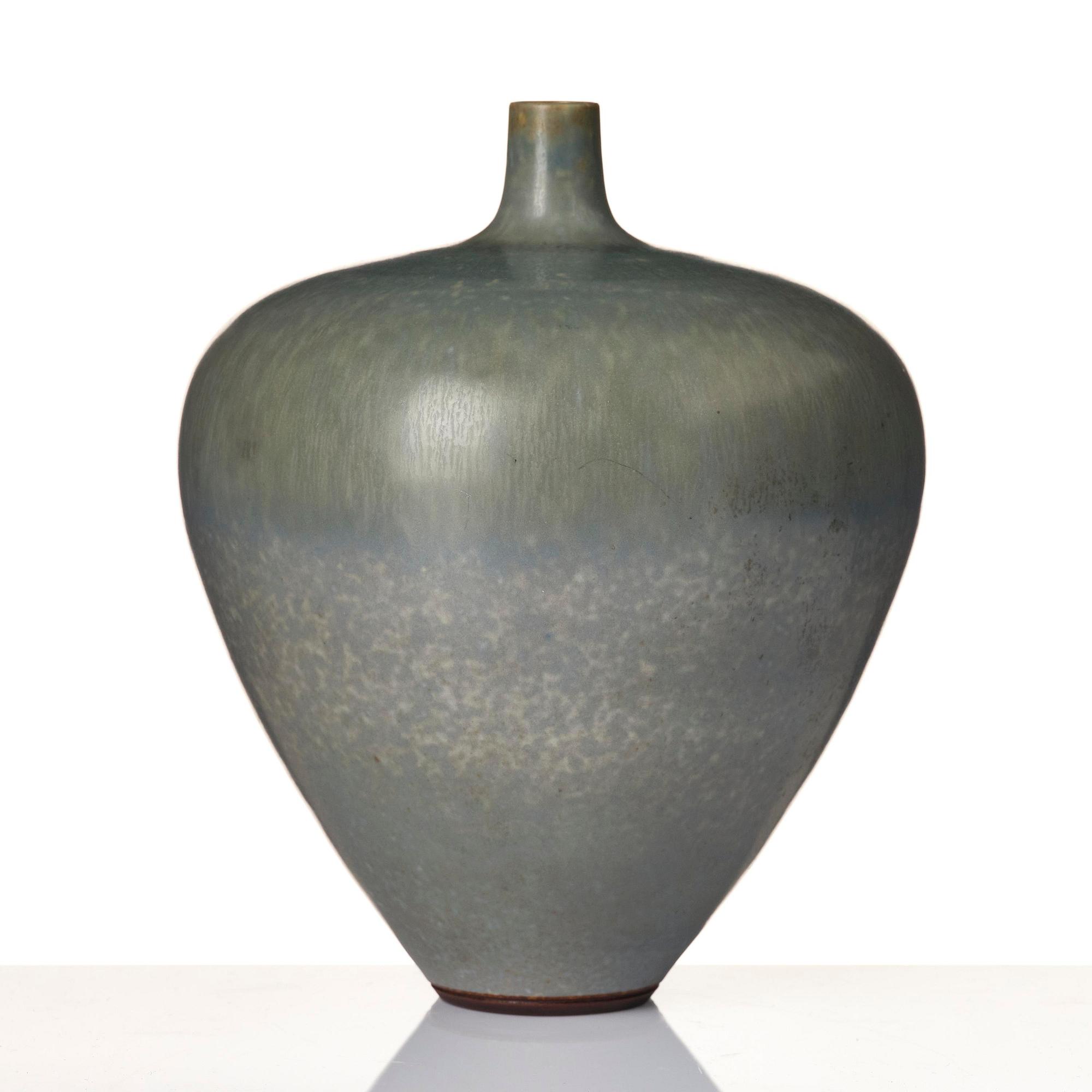 Berndt Friberg, a stoneware vase, Gustavsbergs studio, 1964.