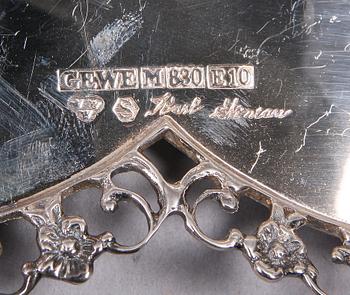 KAFFESERVISDELAR, 3 st, silver, rokokostil, 1979-80, GEWE, Malmö, 375 g.