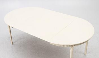 Dining table with 10 chairs, Gustavian style, second half of the 20th century.