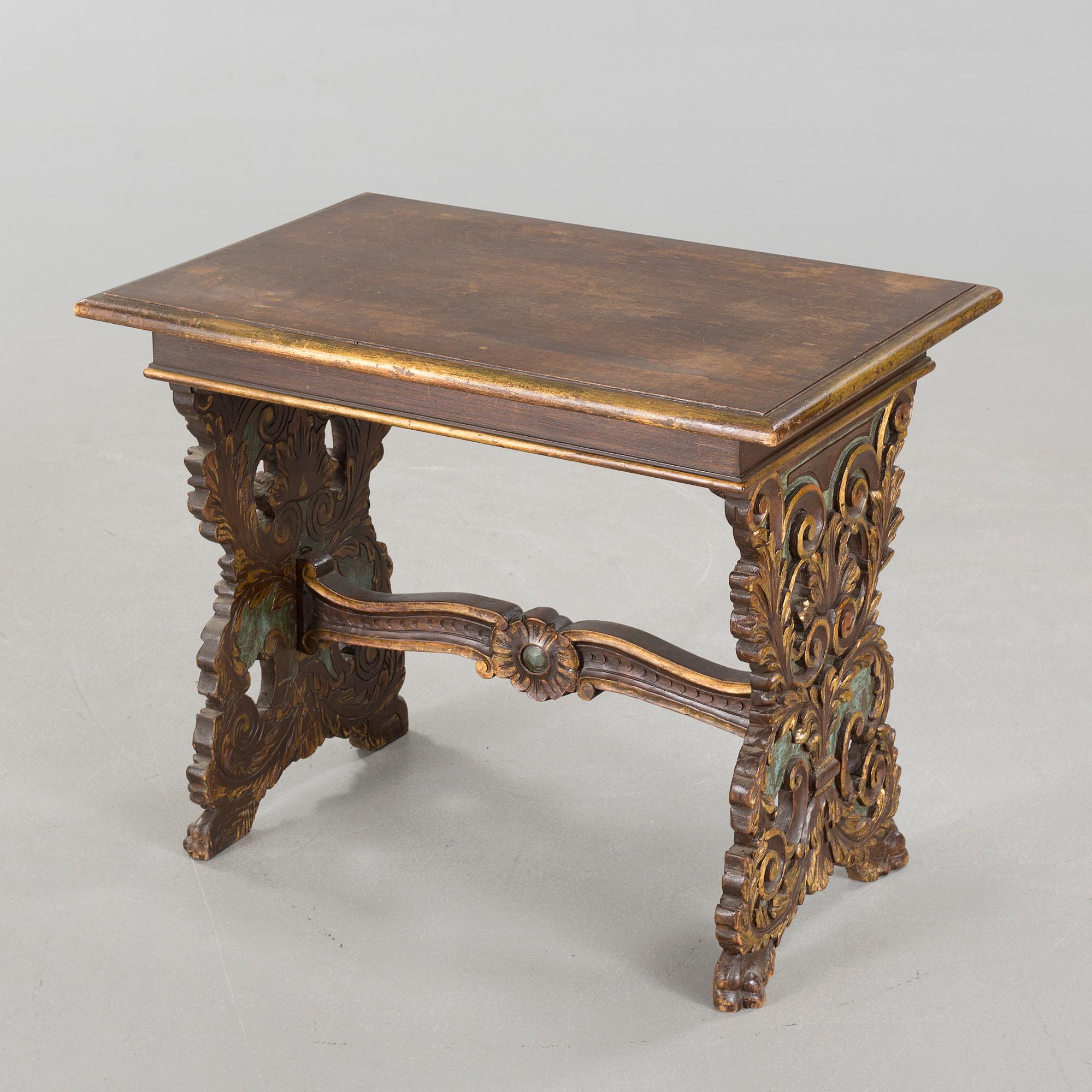 A baroque style coffee table, first half of the 20th century.