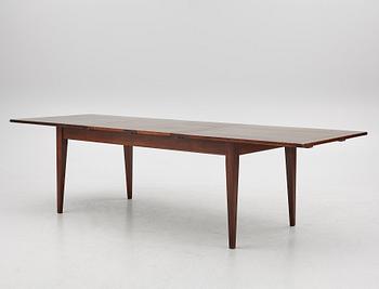 Dining table, Newport, 21st century.