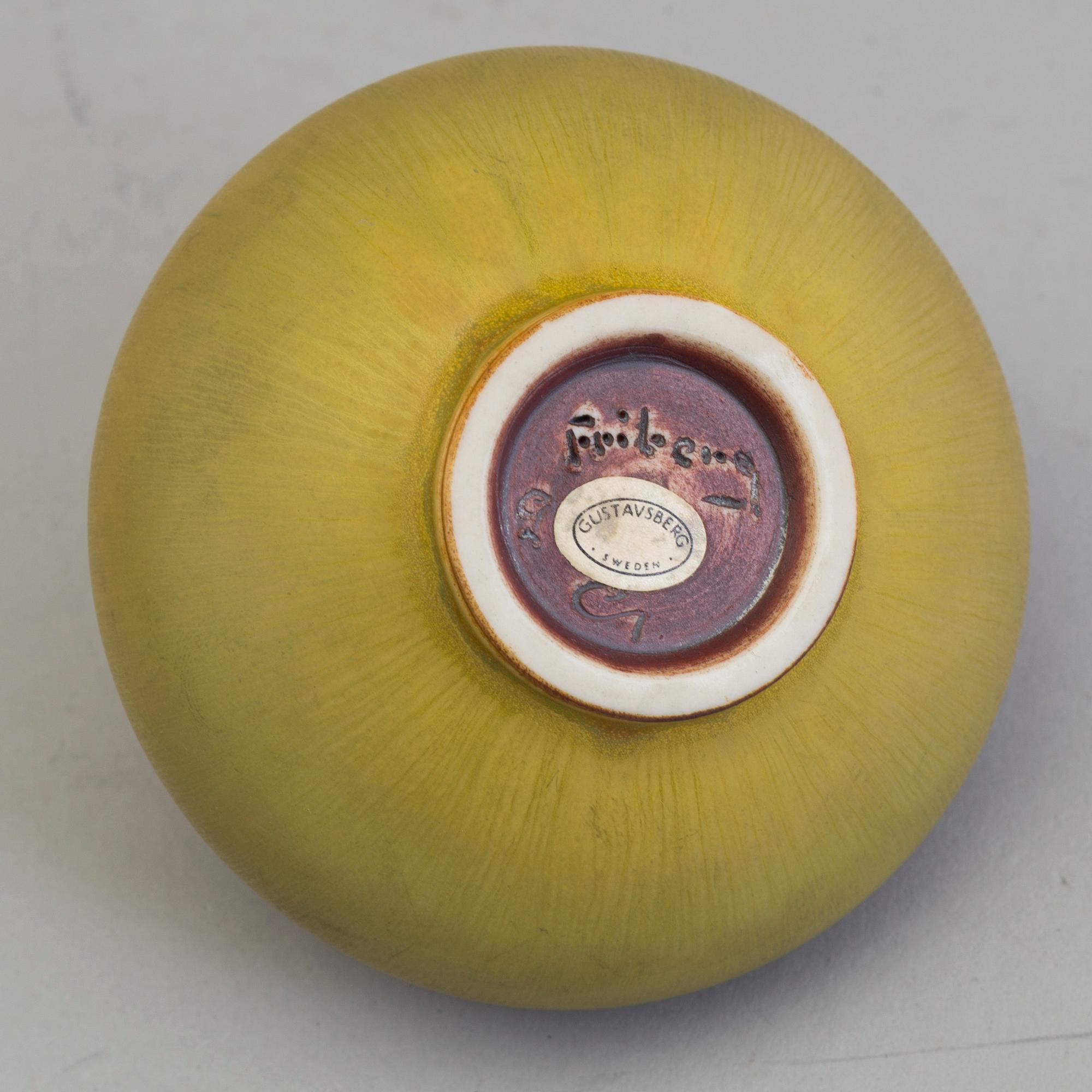 BERNDT FRIBERG, vas, stengods, Gustavsberg studio 1965.