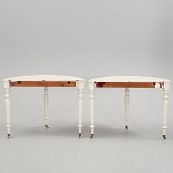 MÅNBORD, ett par, nyrenässans, 1800-tal.