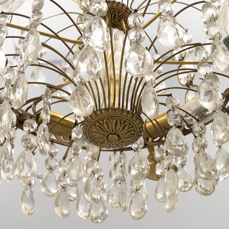 A Gustavian style chandelier, mid-20th Century.