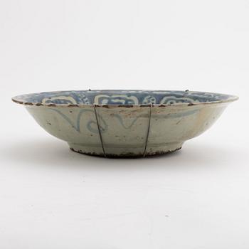 Skålfat, porslin, Kina, Swatow, Mingdynastin (1368-1644).