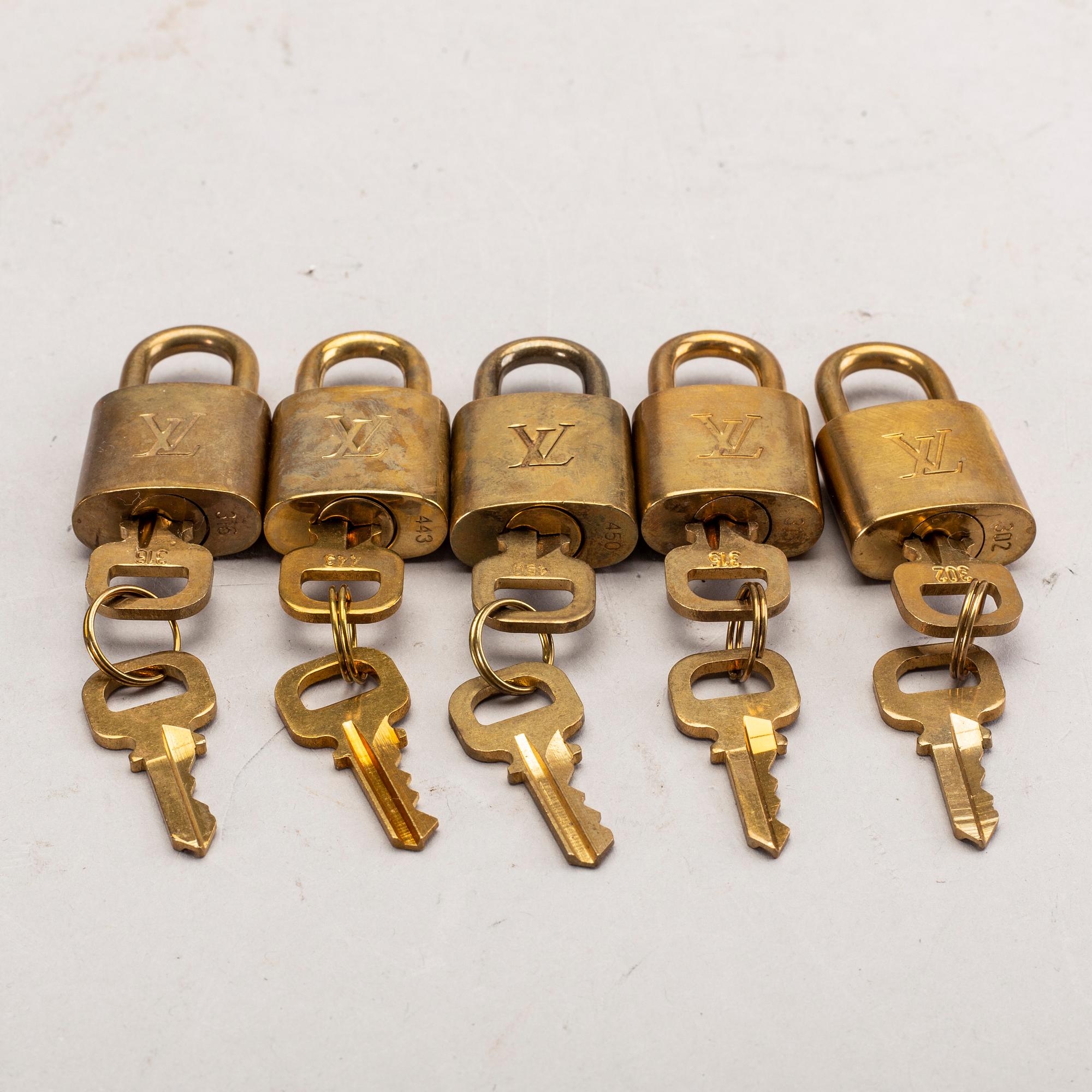 Louis Vuitton, Locks, 5 pcs.