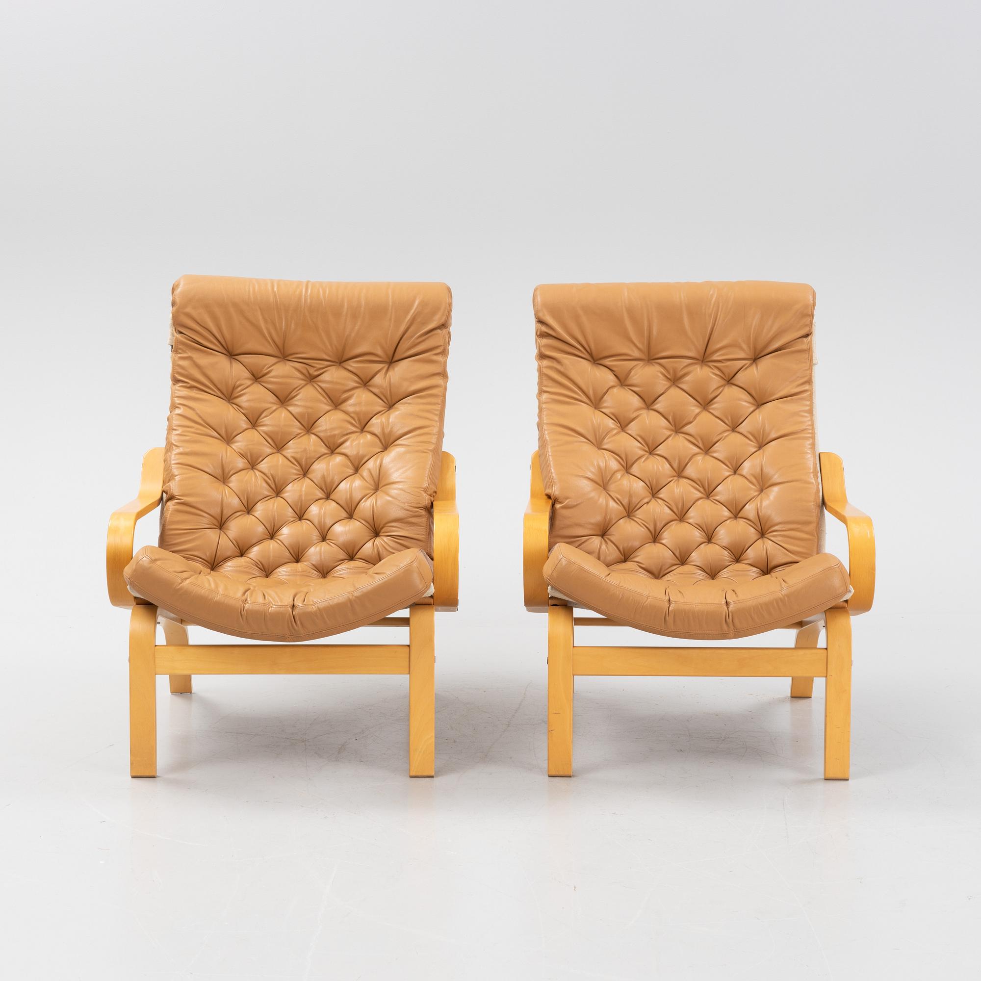 Nobuo Nakamura, fåtöljer, ett par, "Poäng"/"Poem" IKEA, modellen formgiven 1977.