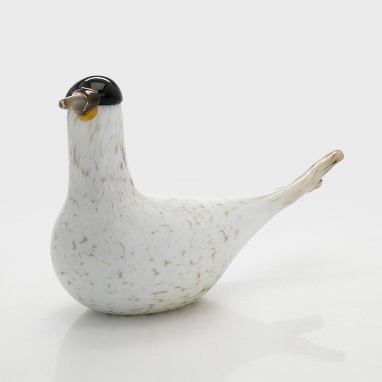 Oiva Toikka, an annual glass bird 'Arctic tern', signed O. Toikka Nuutajärvi 2000.