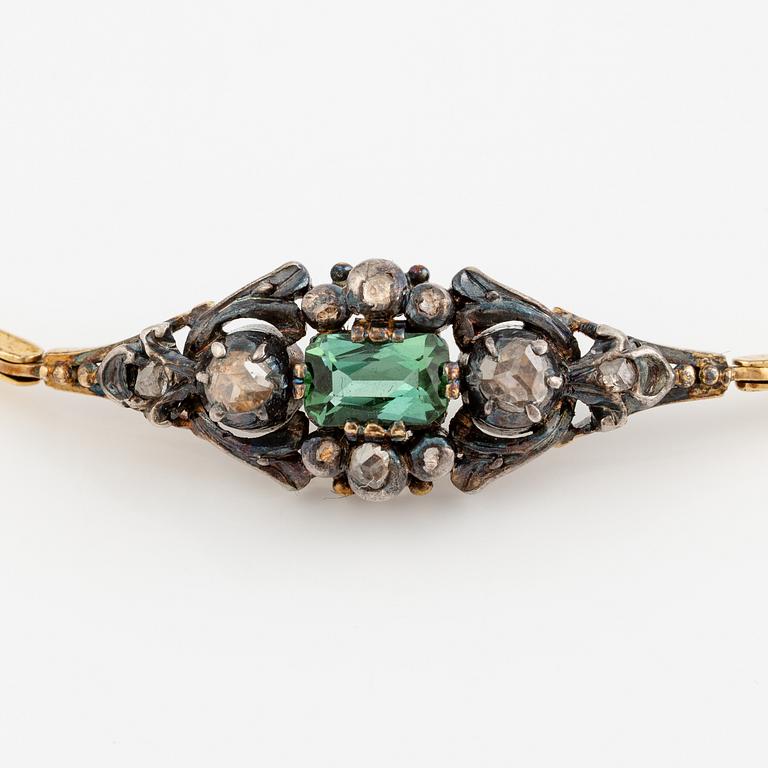 Armband 18K guld och silver med grön turmalin och rosenslipade diamanter.