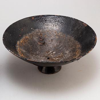 OLOF HULT, trädgårdsurnor, ett par, "Mikrokosmos", Näfveqvarns Bruk.