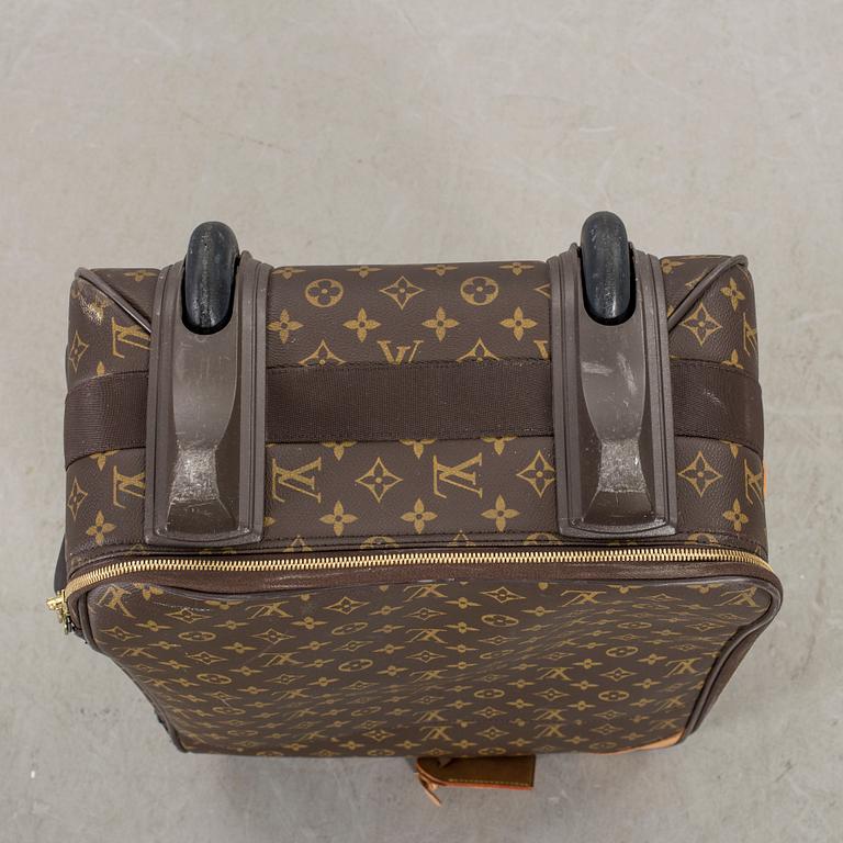 LOUIS VUITTON, cabin luggage, PEGASE 60, M23250, monogram canvas, ID holder marked UT.