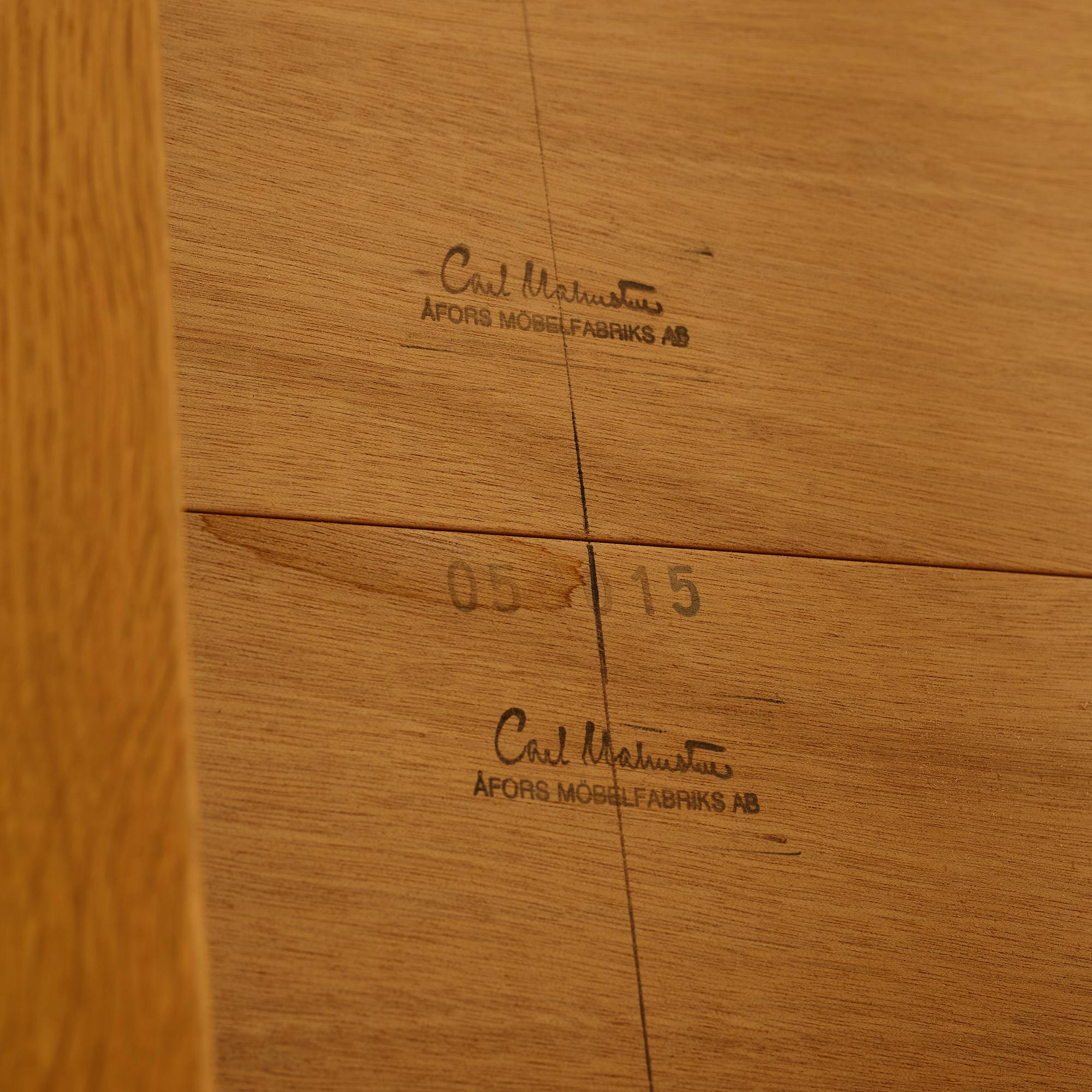 Carl Malmsten, matbord, Åfors Möbelfabriks AB, 2000-tal.