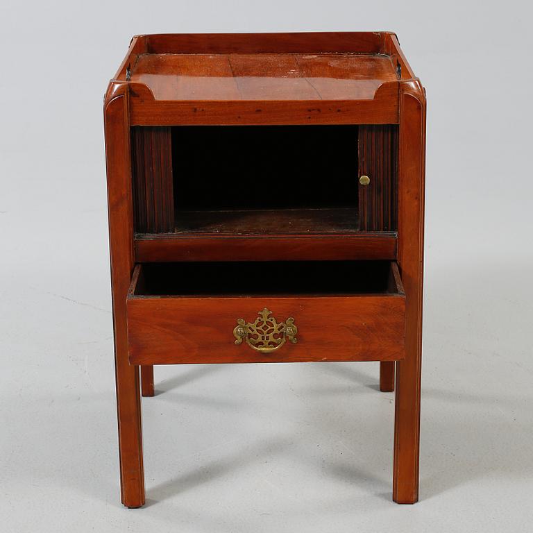 SIDOBORD, 1900-talets början.