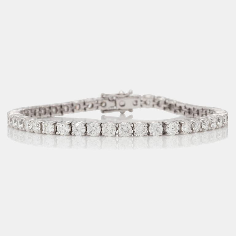 ARMBAND, med briljantslipade diamanter ca 9.40 ct.