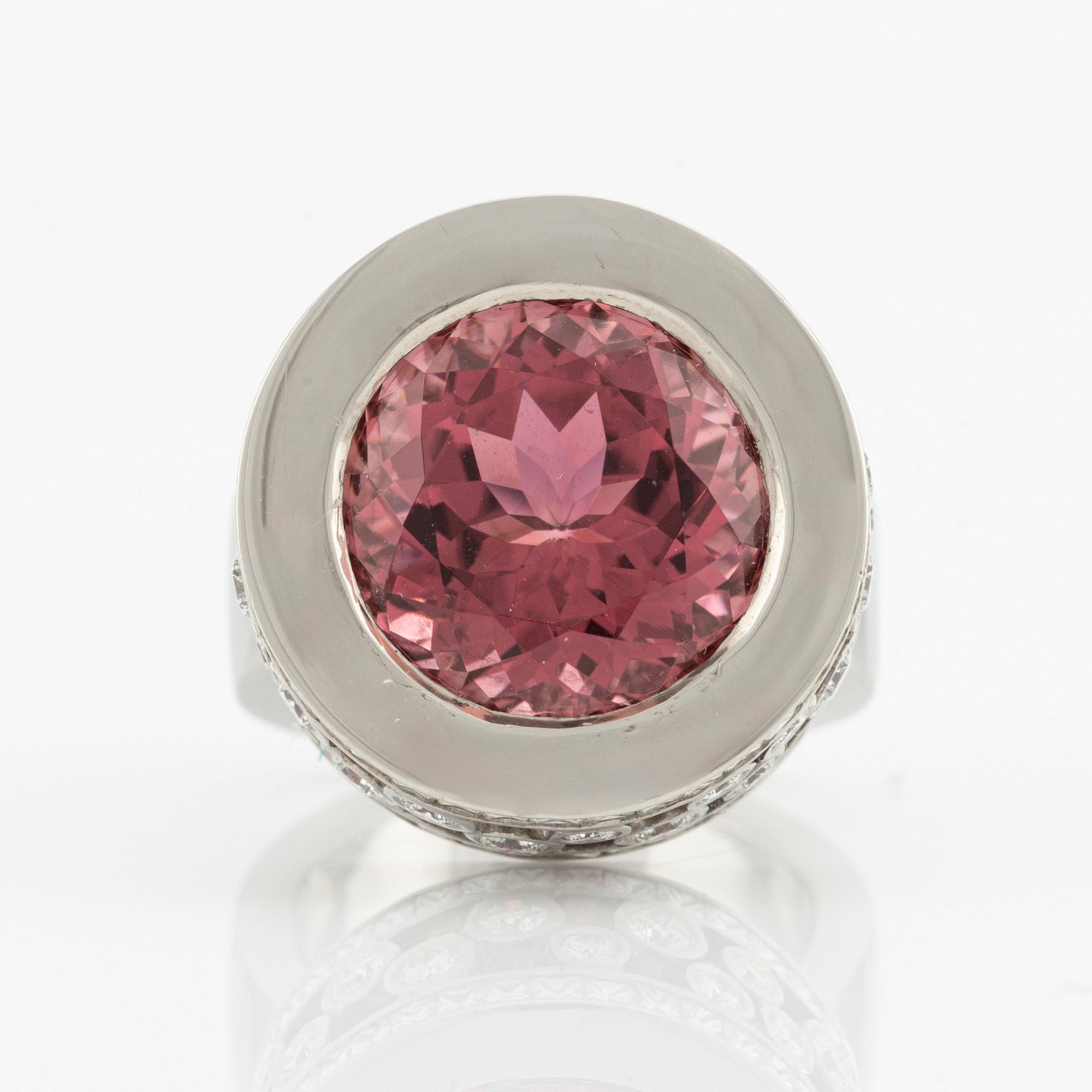 A Gaudy platinum ring set with a faceted tourmaline.