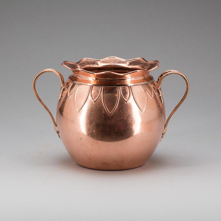 YTTERFODER, jugend, 1900-talet första del.