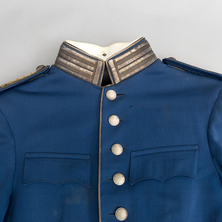 UNIFORM, svensk, m/1895 för officer vid Livgardet till häst.