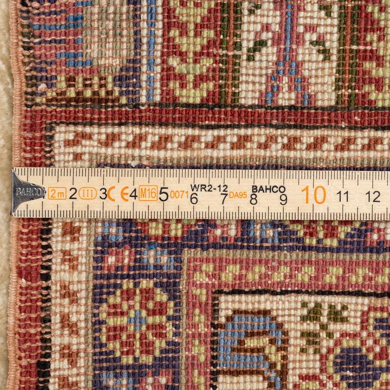 A Kayseri Saff rug, c. 228 x 87 cm.