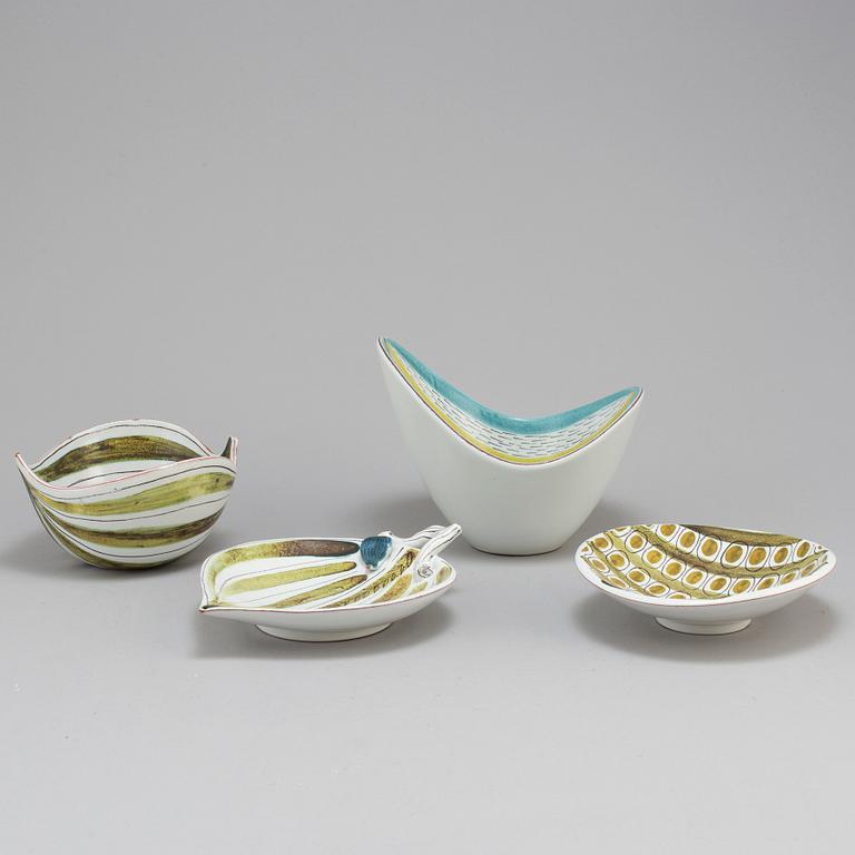 STIG LINDBERG, four earthenware bowls from Gustavsberg skudio.