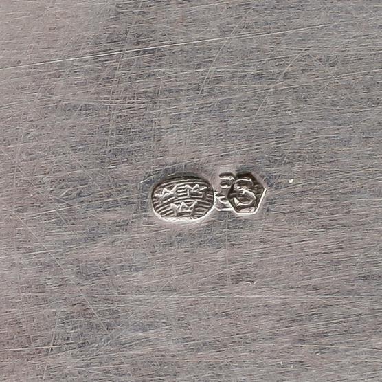 SOCKERSKRIN, silver, svenska importstämplar, 1900-talets första hälft. Vikt ca 283 g.