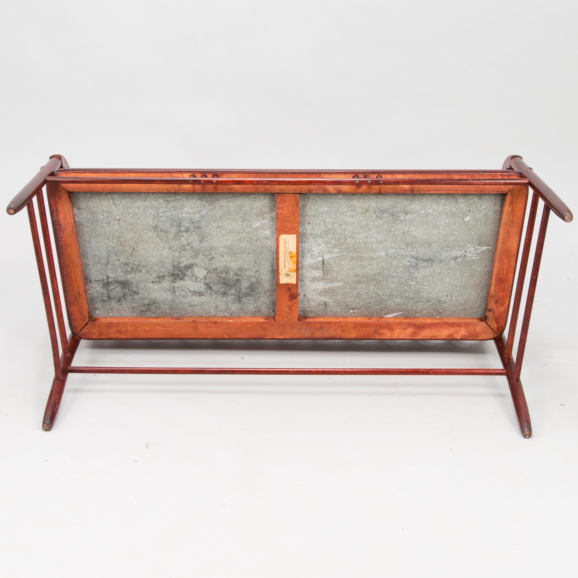 SOFFA och GUNGSTOL, Suomen Tuoli-, Kalusto- ja Sorvaustehdas, Jyväskylä & Muurame, 1906-1910.