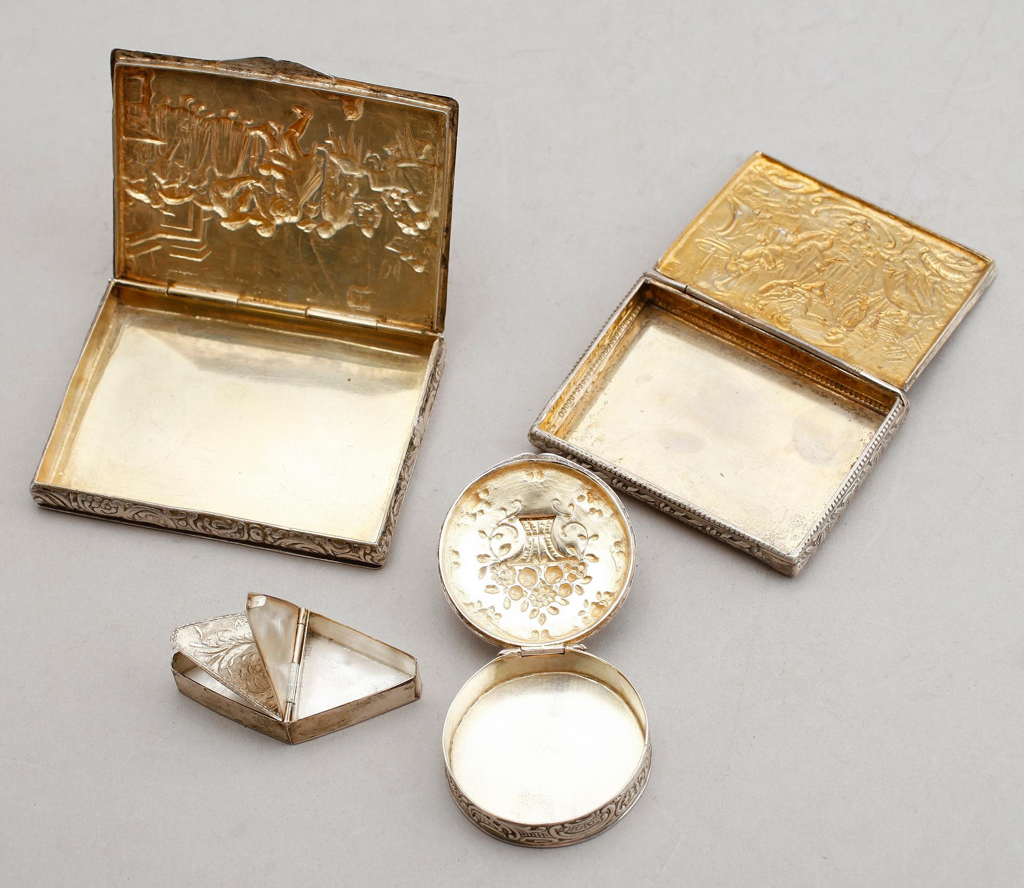 DOSOR, 4 st, silver, bl a Nederländerna, 1900-tal. Vikt ca 247 g.