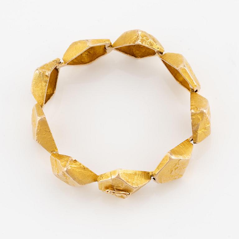 Björn Weckström, armband, 14K guld, "Lapplands stenar", för Lapponia Helsingfors 1969.