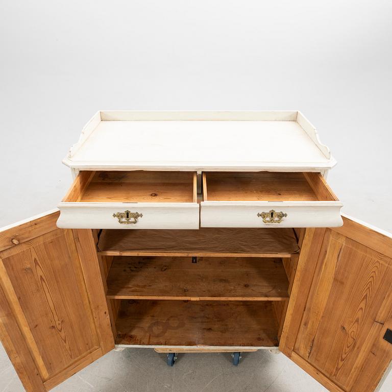 Skänk, nyrennässans, 1800-talets slut.