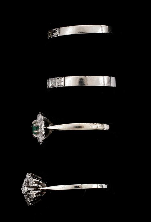 RINGAR, 4st, 18k vitguld med små diamanter. Totalvikt 10g.