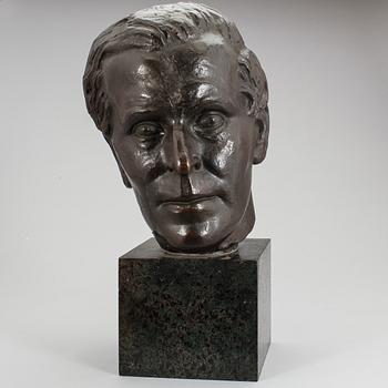 AXEL WALLENBERG, skulptur, brons. Gjutarstämpel Herman Bergman.