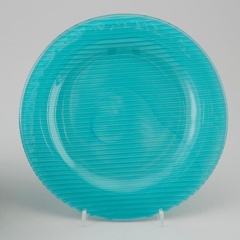EVA ENGLUND, tallrikar, 12 stycken, Pukeberg glasbruk, 1900-talets slut.
