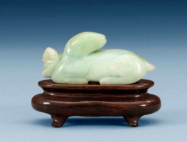 A jade figure, Qing dynasty (1644-1912).