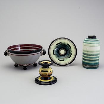 ILSE CLAESSON, 4 föremål, bl a ur "Serie V", flintgods. Rörstrand 1930-tal.
