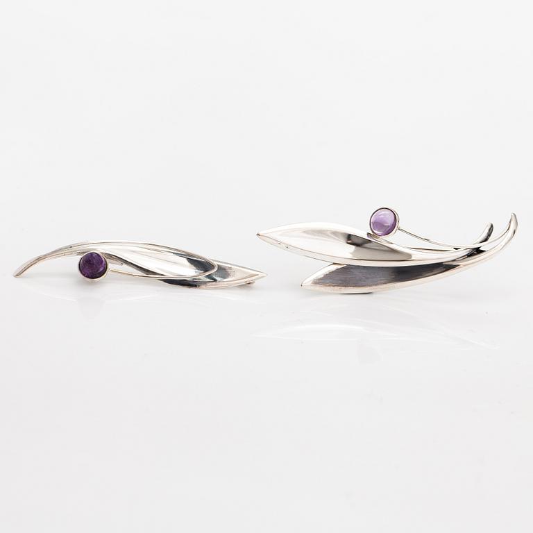 Elis Kauppi, Two silver brooches with amethyst. Kupittaan kulta, Turku 1959 and 1965.