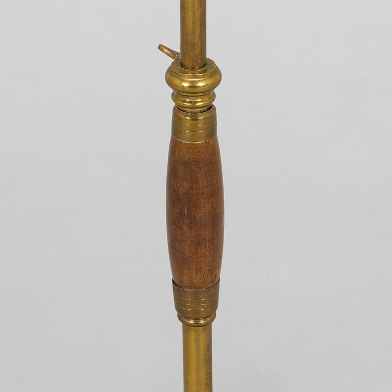 Pöytävalaisin / kirjoituspöydänvalaisin, noin 1900.