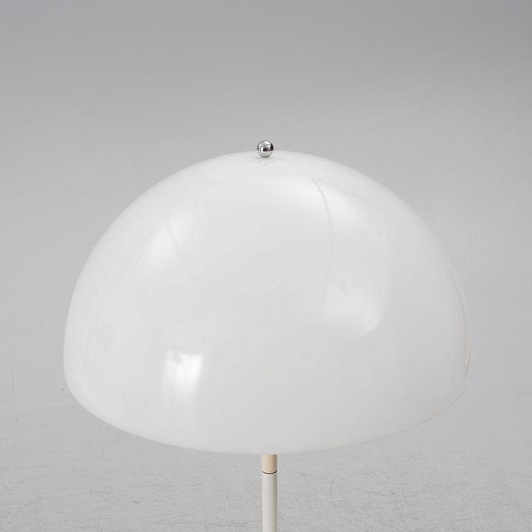 Verner Panton, golvlampa, "Panthella", Louis Poulsen, Danmark, 1900-talets andra hälft.